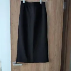 UNIQLO ドライスウェットナローマキシスカート