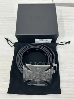 早いもの勝ち】alice hollywood ウォレットチェーン - メルカリ