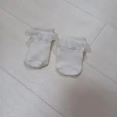 フリル付きホワイトベビー靴下