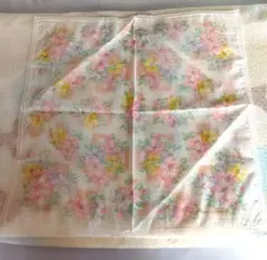 花柄ハンカチ