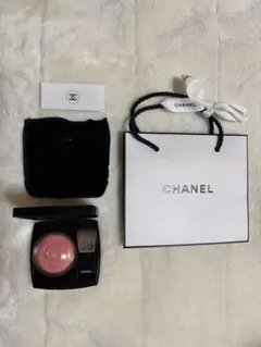 CHANEL パウダーチーク ピンク系 ブラシ付.箱.袋付き