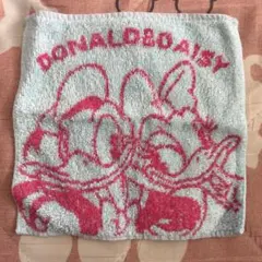 ハンカチ　ディズニー　ドナルドとデイジー　18×19cm