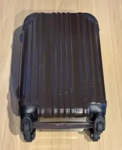 SPALDING キャリーケース 静音 54l 3〜5泊用 - メルカリ