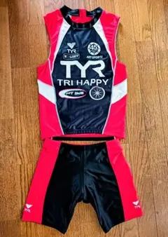 TYR（ティア） トライアスロン用セパレートウェア上下セット　S TYR トライアスロンウェア上下セット - メルカリ