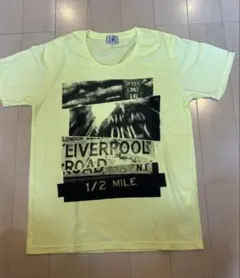 イエロー グラフィックプリント Tシャツ サイズ2