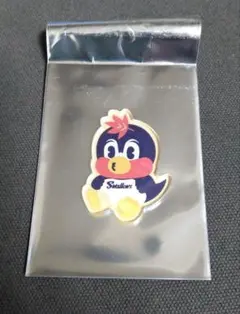 ヤクルト　つば九郎　リーゼントが秋模様アクリルステッカー　スワローズ