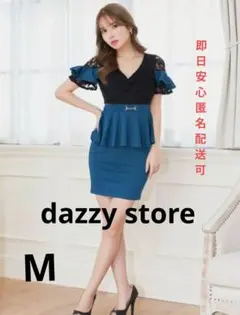 ペプラムドレス