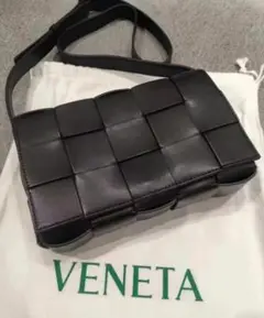 Bottega Veneta カセットバッグ