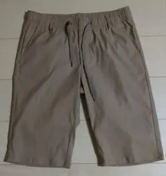 M ベージュ ショートパンツ
