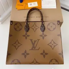LOUIS VUITTON オンザゴーMM モノグラム ショルダーバッグのサムネイル