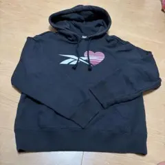 Reebok リーボック　パーカー　フーディー ハートのサムネイル