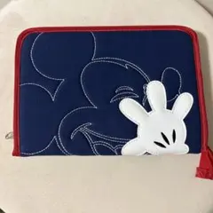 ディズニーストア　母子手帳ケース　マルチケース　ミッキーのサムネイル