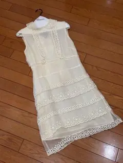 RED VALENTINO シルクノースリーブワンピース 38サイズのサムネイル