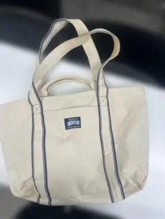 BOOKS アイボリー トートバッグ