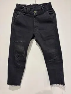 VOO ブラックデニムパンツ ダメージ加工