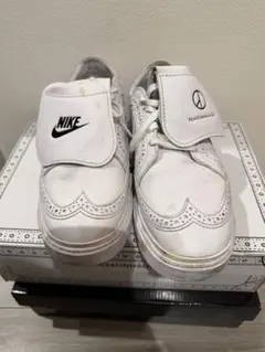 NIKEホワイトクウォンド1のサムネイル