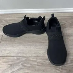 【美品】Skechers スリッポン24.5cm オールブラック
