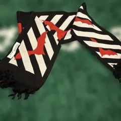 OFF-WHITE BATS SCARF Black Redのサムネイル