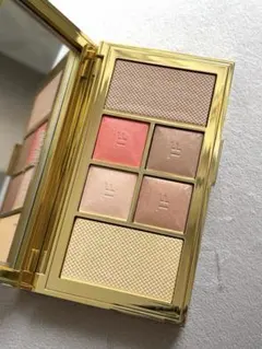 TOM FORD SOLEIL アイシャドウパレット ルミエール03　新品未使用 SOLEIL アイ カラー クォード ルミエール / トム フォード ビューティ