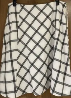 INDIVI インディビ　スカート