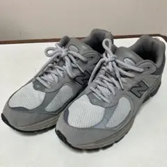 New Balance M2002RVC グレー スニーカー