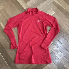 TIGORA アンダーシャツ　赤　150 サッカー　スポーツ