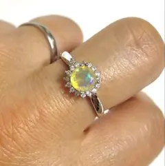 宝石質エチオピアオパールリングのサムネイル