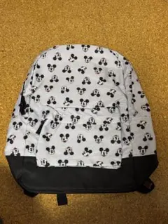 新品タグ付き◆ディズニーストア ミッキーマウス柄 リュック
