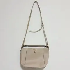 ショルダーバッグ ベージュ
