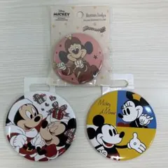 【新品未使用品】ディズニーストア　ディズニー
缶バッジ　ミッキー　ミニー　3個