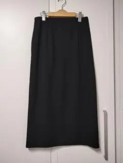 GU ブラック ナロースカート Мサイズ　新品未使用　匿名配送