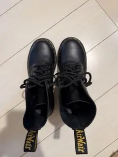 Dr. Martens 8ホール ブーツ ブラック 23cmのサムネイル