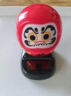 小さい　ユラユラ　だるまさん　置物