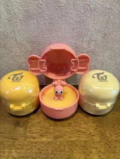 TWICE LOVELYS リングコレクション ガチャ