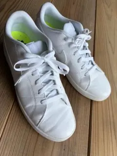Nike CASCADE スニーカー 25.5cm ホワイト