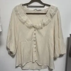 ZARA フリル トップス ベージュ