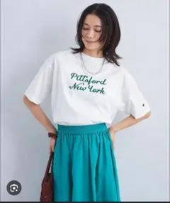 グリーンレーベルリラクシング ロゴTシャツ ホワイト　フリーサイズ