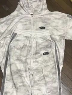 スウェット　セットアップ　ホワイト