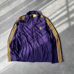 16747 アディダス プリントロゴ トレフォイルロゴ ナイロンジャケット