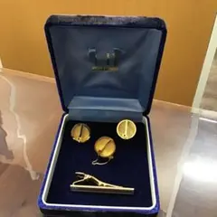 dunhill カフス タイピン セット ゴールドカラーのサムネイル