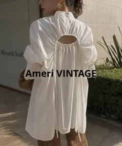 完売品　Ameri BACK ARCH BLOUSE シャツ　ブラウス　ホワイトのサムネイル