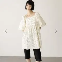 LOWRYS FARM ペプラムチュニックSS ドットのサムネイル
