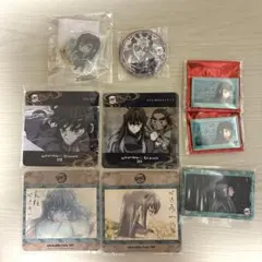 鬼滅の刃　コースター、缶バッジ、 アクスタ
