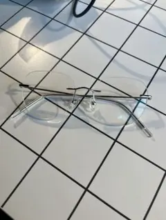 Jins rim リムレスメガネ