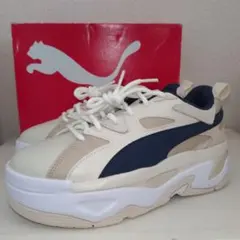 プーマ　PUMA　スニーカー　厚底