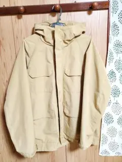 ユニクロ　パーカ　ベージュ フード付きジャケット XLサイズ