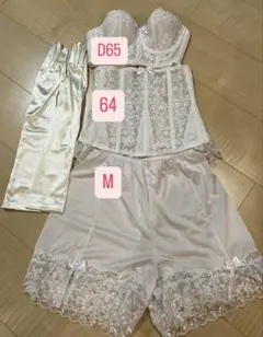 セモアブライダルインナーD65/64、フレアパンツM、タカミブライダル　グローブ