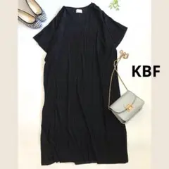 KBF ケービーエフ Vネック プリーツリブワンピース 半袖 ONE 黒