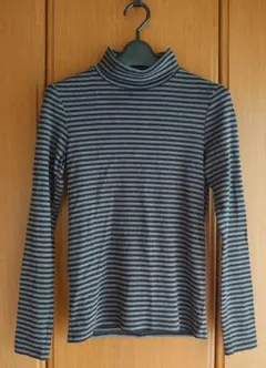 UNIQLO ボーダー タートルネック 長袖 M