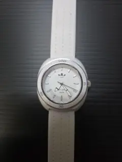 アディダス　スタンスミス　時計のサムネイル